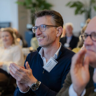 Academie _ Valk Houten
